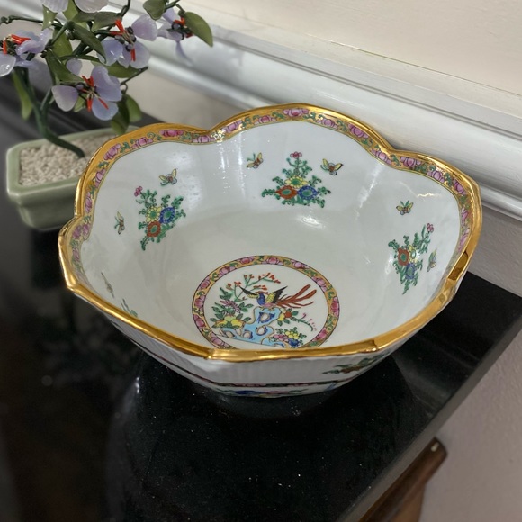 Vintage Other - Vintage MACAU Hand-Painted Porcelain Decorative Bowl